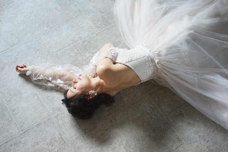 新婦様の女優のようなフォトショット