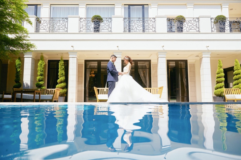 ガーデンプールにて