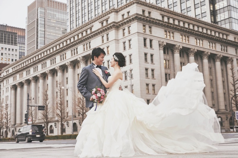 明るめの時間からの明治生命館