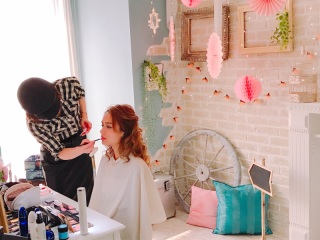 ヘアメイク指名料