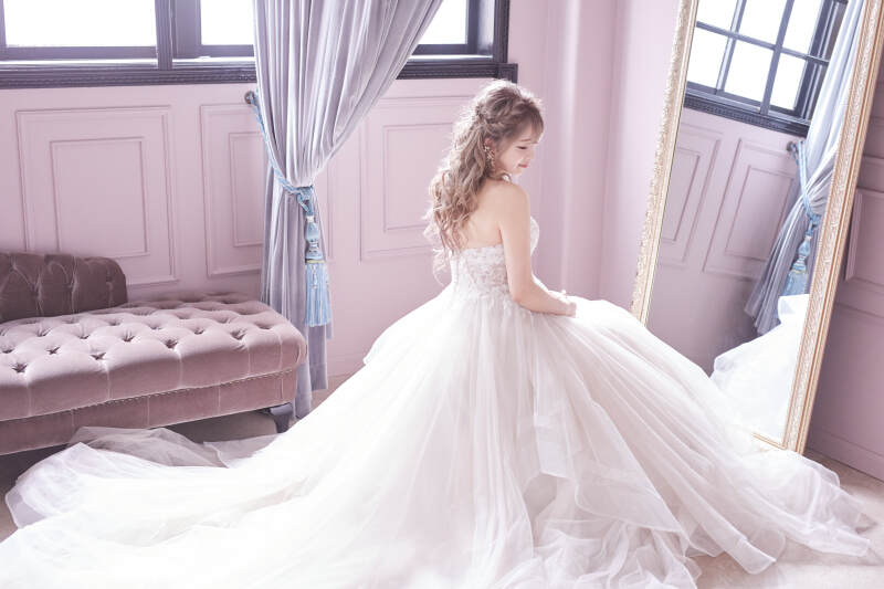 【年内撮影限定♥ソロフォト】店内全ての衣装から選び放題(追加料金なし)2着付当日完結スタジオ| ¥110000→¥77000