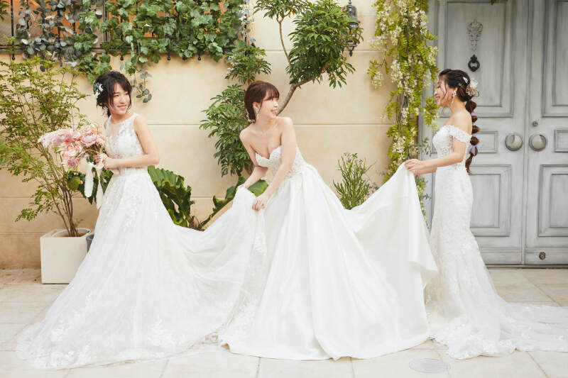 インポートドレスでガールズフォトウェディング♥|衣装選び〜撮影まで1日完結!