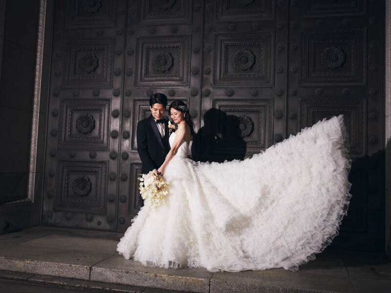 【フォトレイト限定】スタジオ撮影プレゼント!丸の内2カ所ロケ(イルミ撮影込み)更に店内全ての衣装から選び放題!