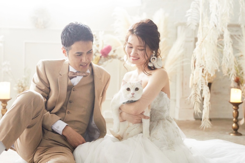 【10月末まで限定♥ペットプラン】インポートドレスで❤︎ウェディングフォト¥88000→¥79750｜衣装選び〜撮影まで1日完結