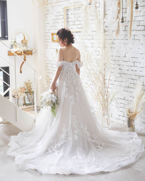 【フォトレイト限定!マタニティプラン】店内全ての衣装から選び放題(追加料なし、17号まで取扱い) ¥93,500→¥88,000