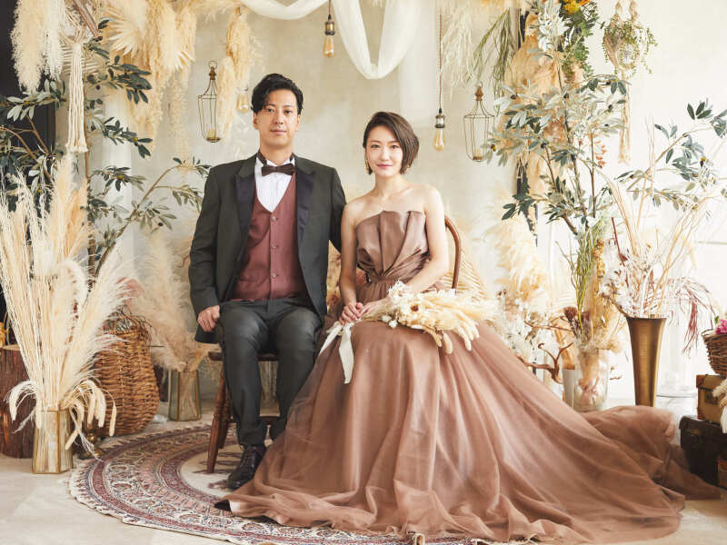 【年内撮影限定】店内全ての衣装から選び放題(追加料金なし)|ドレス2着、事前試着付き|¥143,000→¥109,500