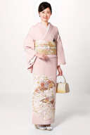 列席衣装（色留袖）