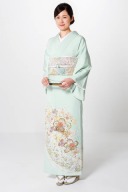 列席衣装（色留袖）