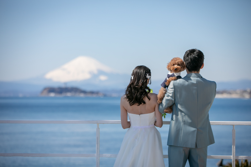 江の島と富士山を望む