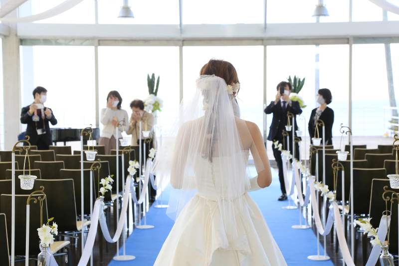 いざ、ご新郎様とご家族のもとへ!