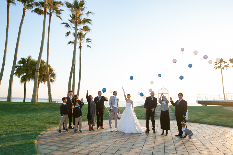 【追加料金無し！ご家族様もご一緒に】ファミリーフォトプラン（データ150カット・衣装・小物・美容・小物・ブーケ付き）