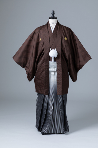ブラウン紋付・グラデーション袴