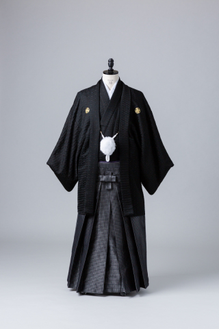 正絹黒紋付き・市松模様袴