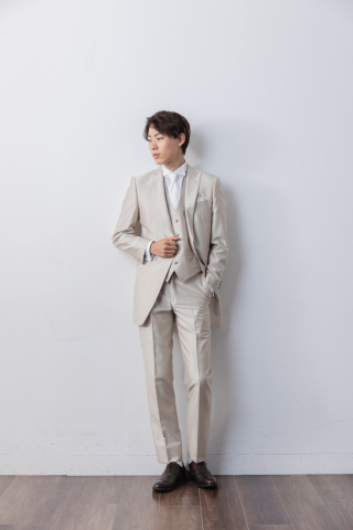 シャンパンゴールド