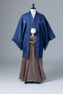 ネイビー紋付・茶ストライプ袴