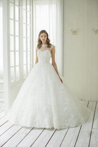 WD01104/TB -15952/YUMI KASTURA