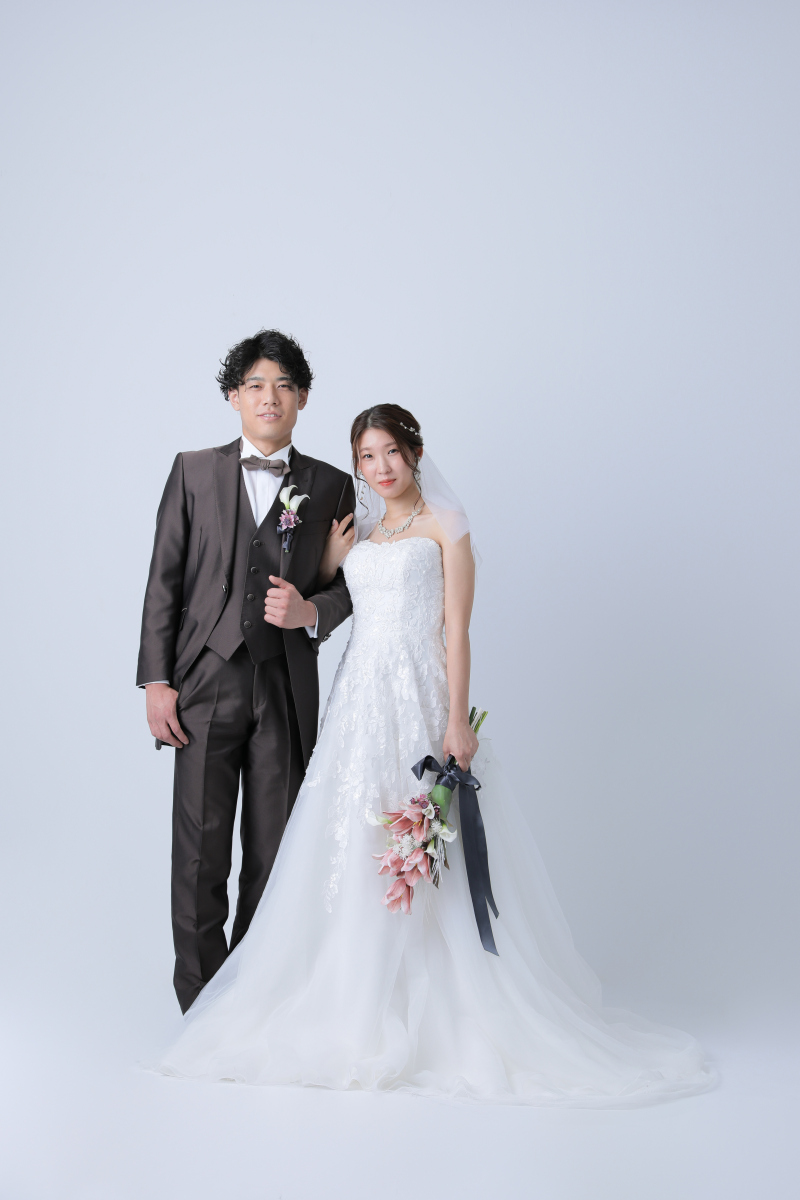 エスコートポーズで