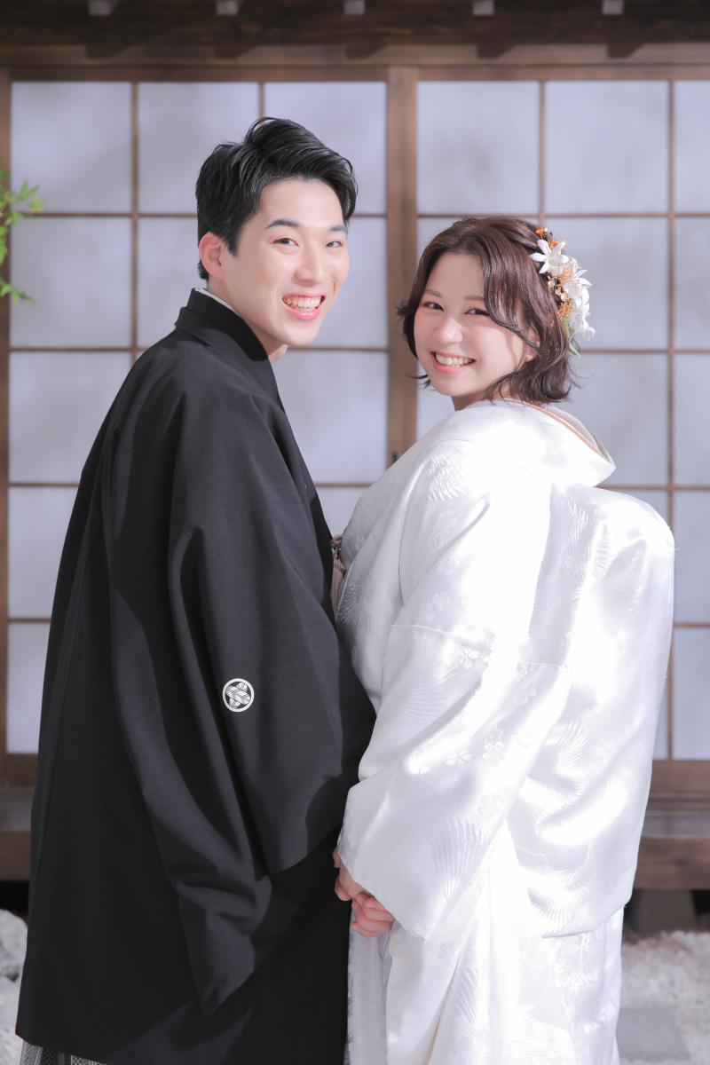 振り向きショット。