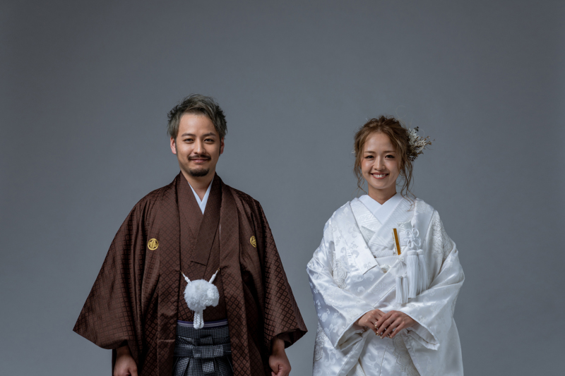 ブラウンの紋付