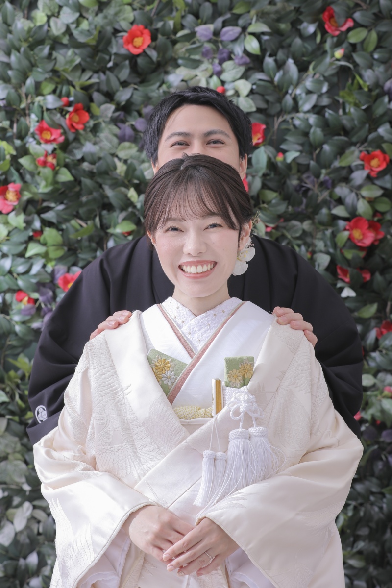 椿前でパシャリ