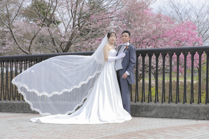 ベールなびかせて。