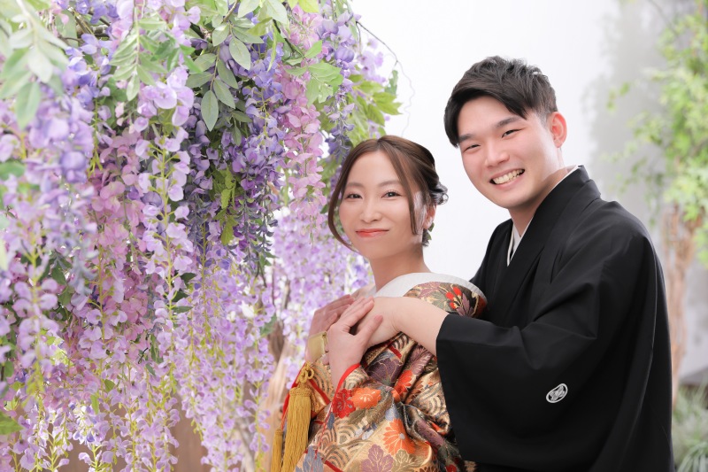 藤のお花でバックハグ