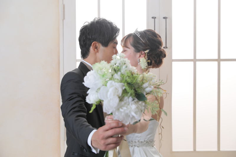 ブーケでお顔隠し