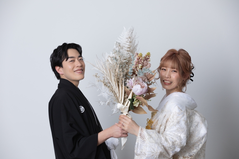 お花からひょっこり