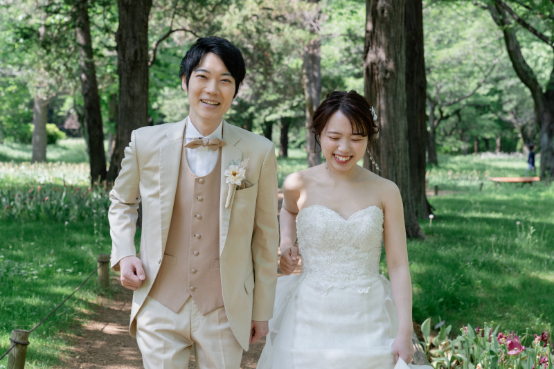 緑の中をダッシュして