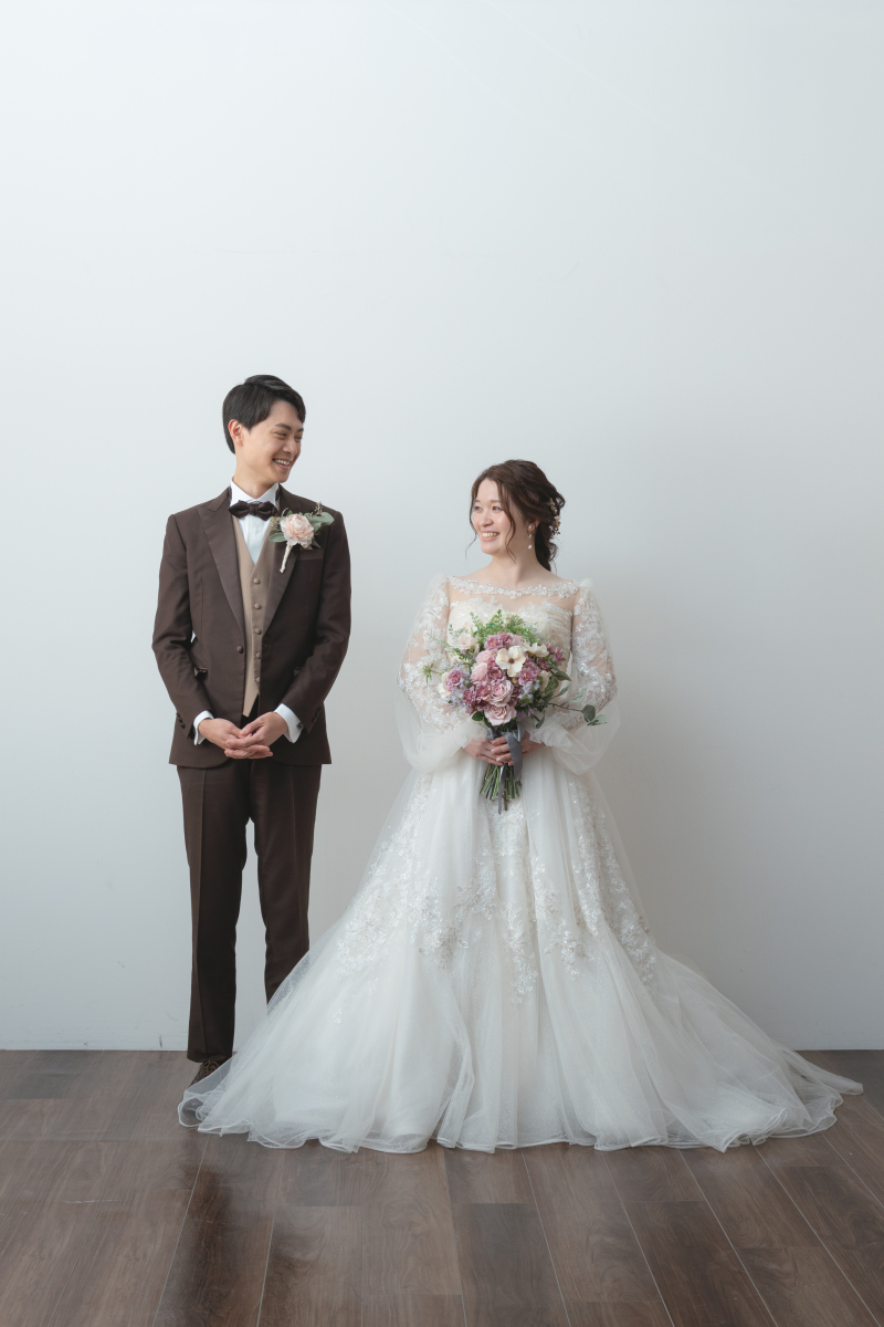 洋装に着替えて