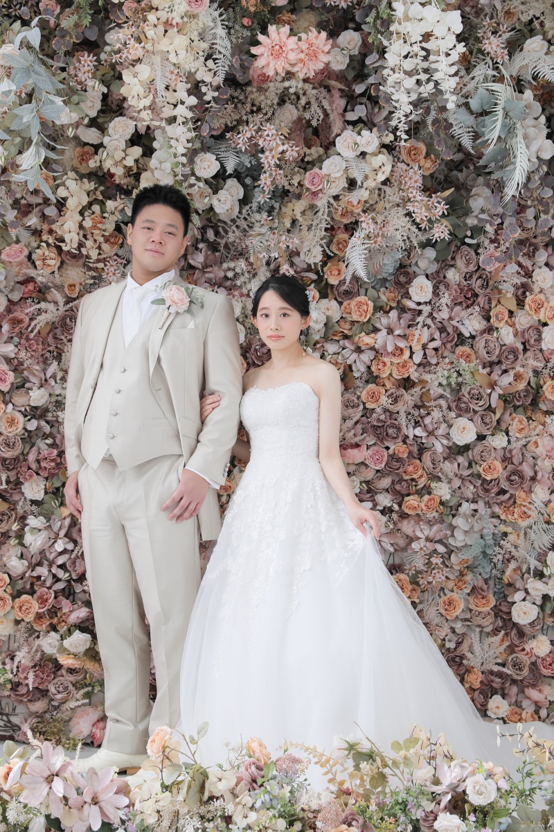 ピンクのお花の壁