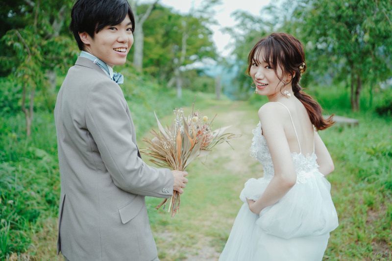 不意の振り返り