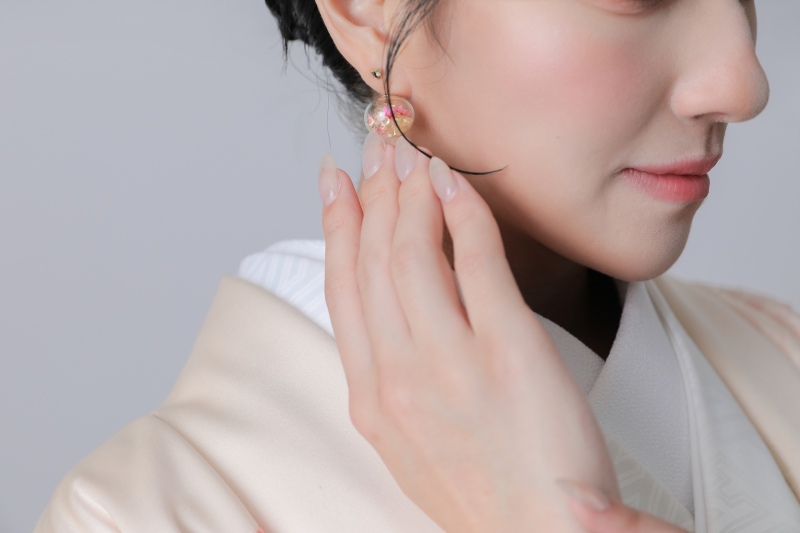 ピアス
