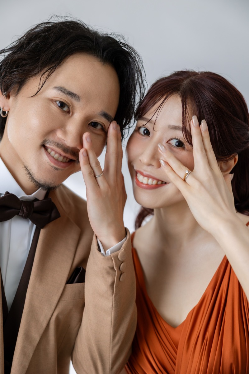 指輪ポージング