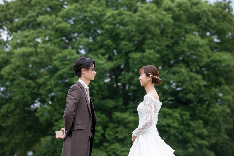 向き合って