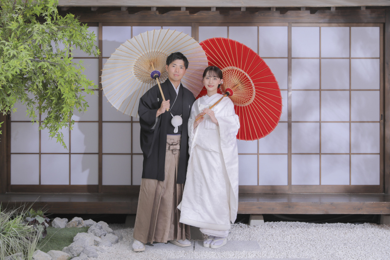 2着目は和装で屋内庭園です！