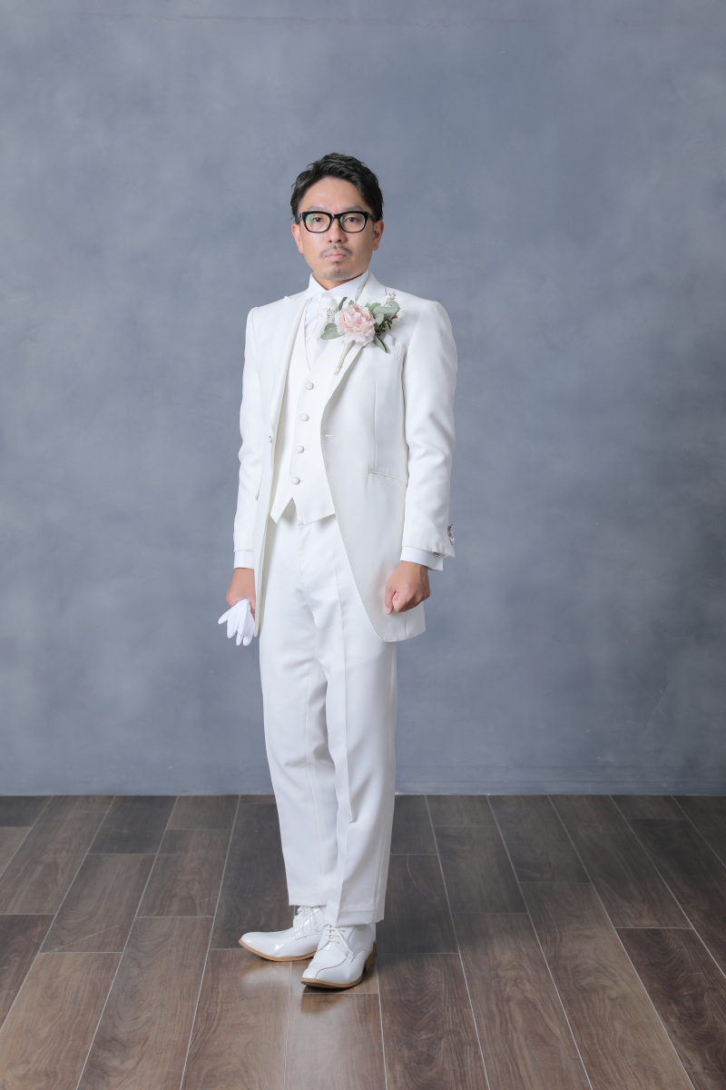 ご新郎様のソロショット。パート1