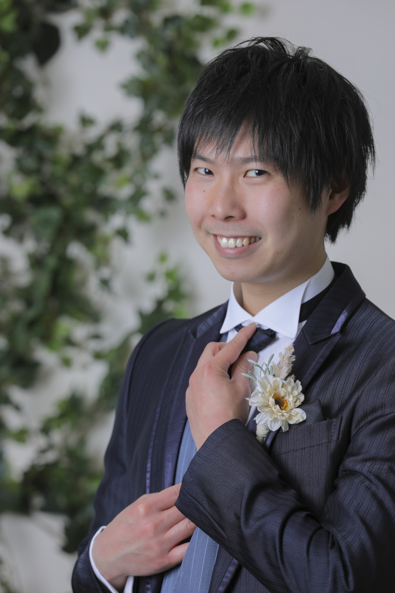 ご新郎様のソロショット。洋装編。