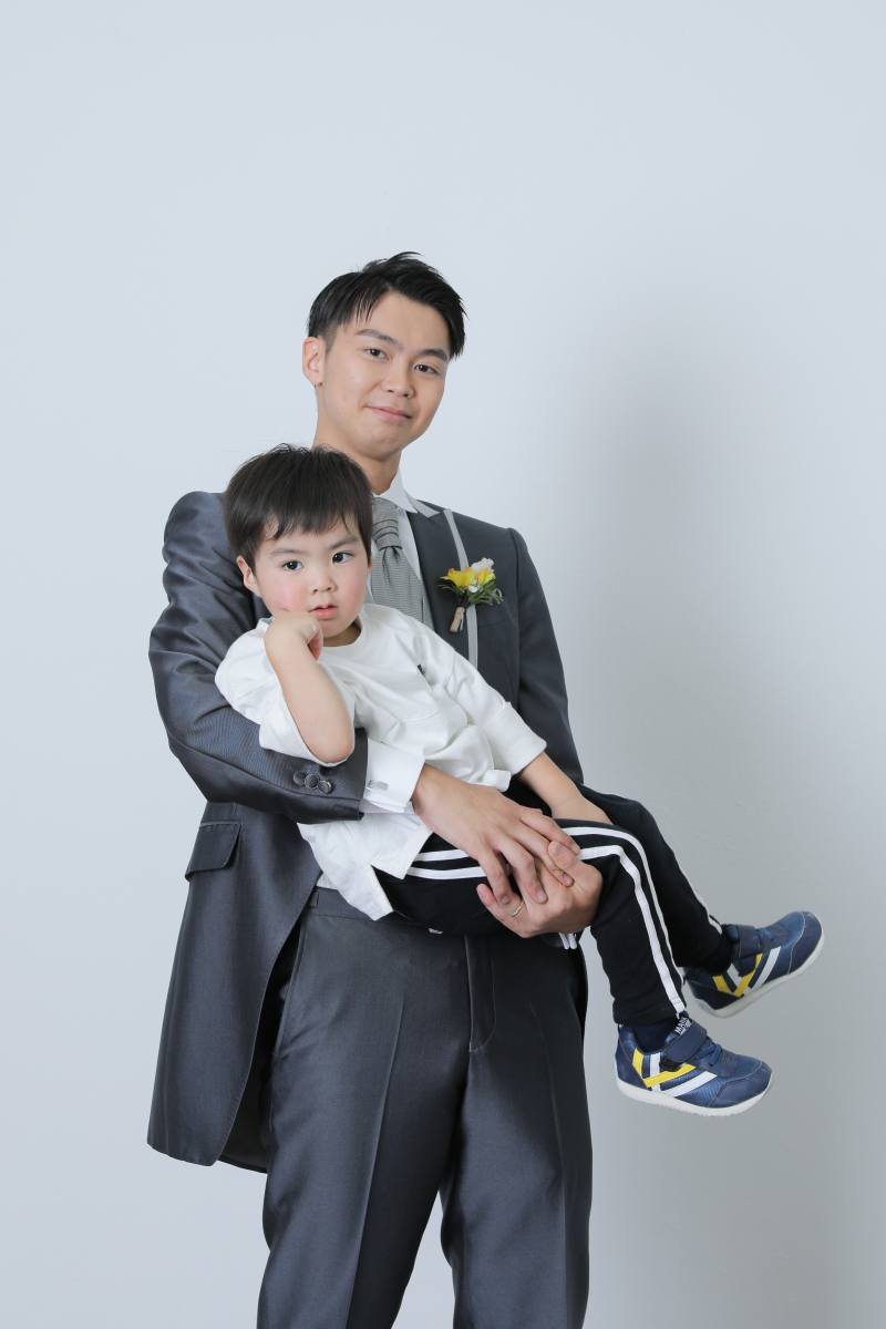 お子様のかっこいいポーズ