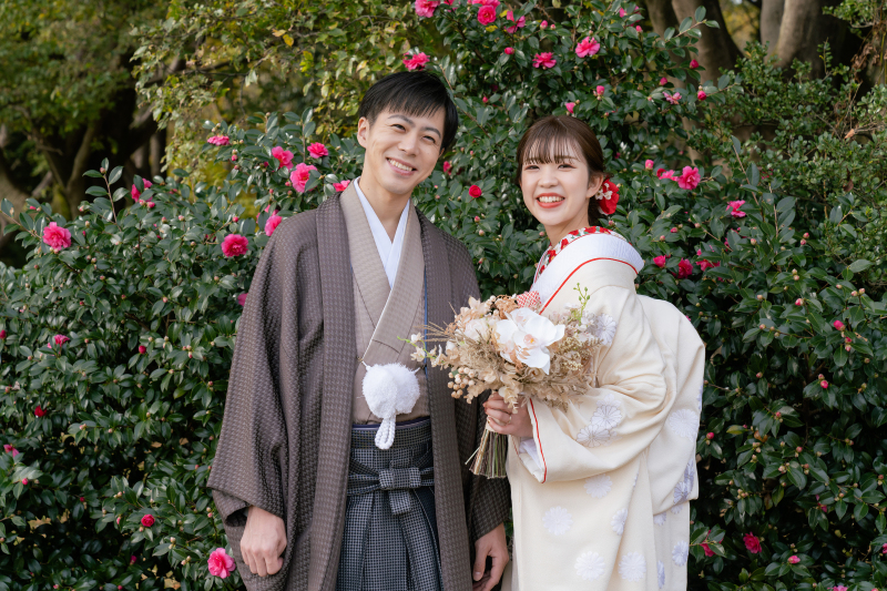 サザンカと一緒に