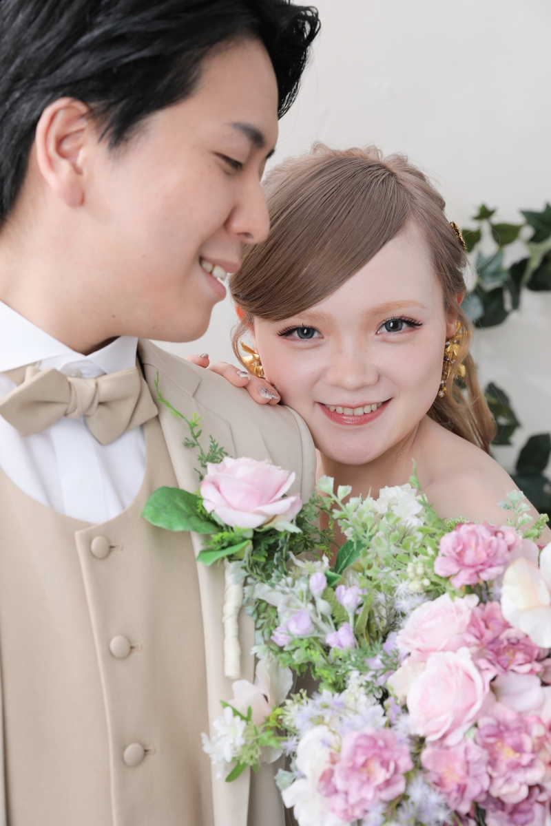 肩越しショット