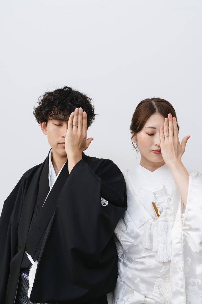 お顔をかくして