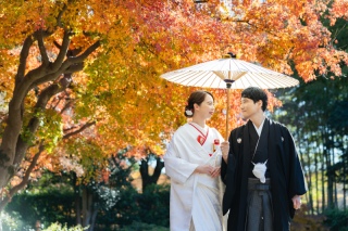 和装で紅葉撮影