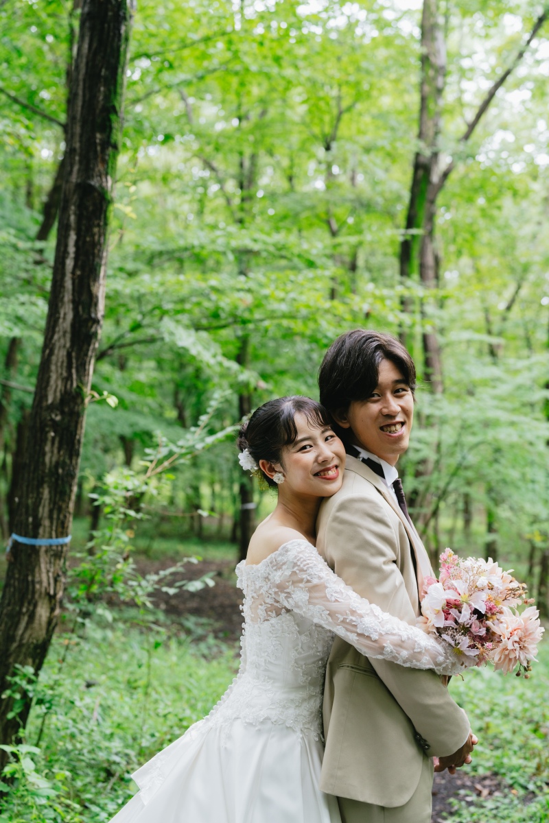 お嫁さんからのハグ