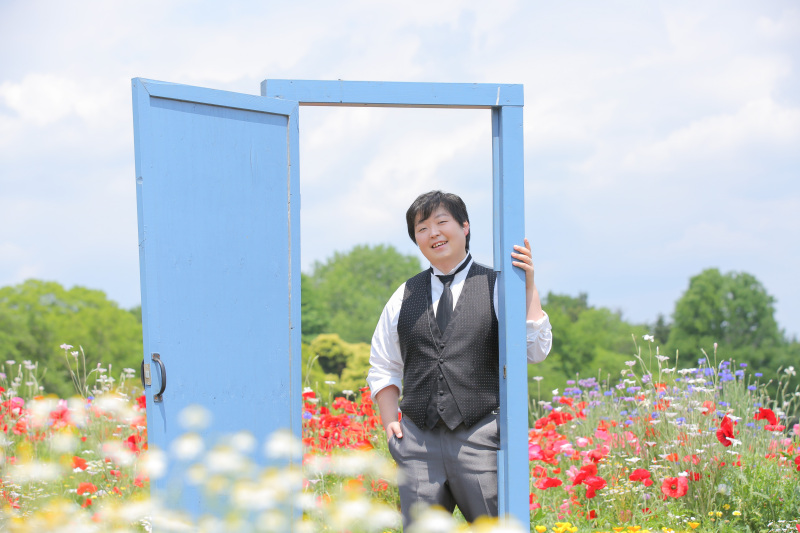 ご新郎様のソロショット。