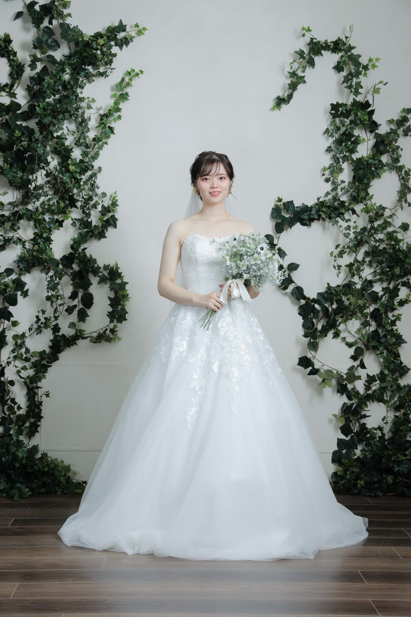 ウエディングドレス