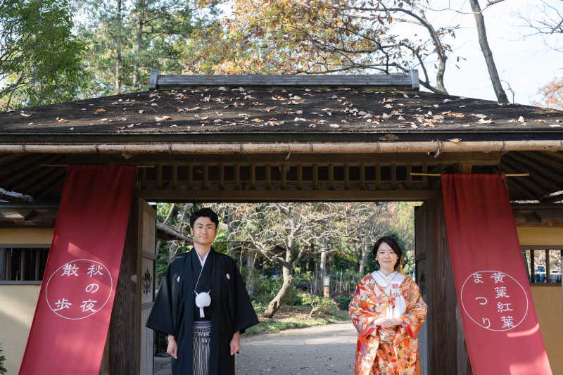 日本庭園の入り口で