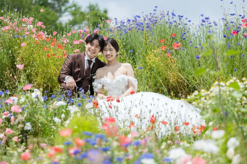 お花畑の中で