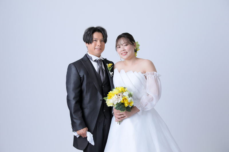 シンプルな白背景