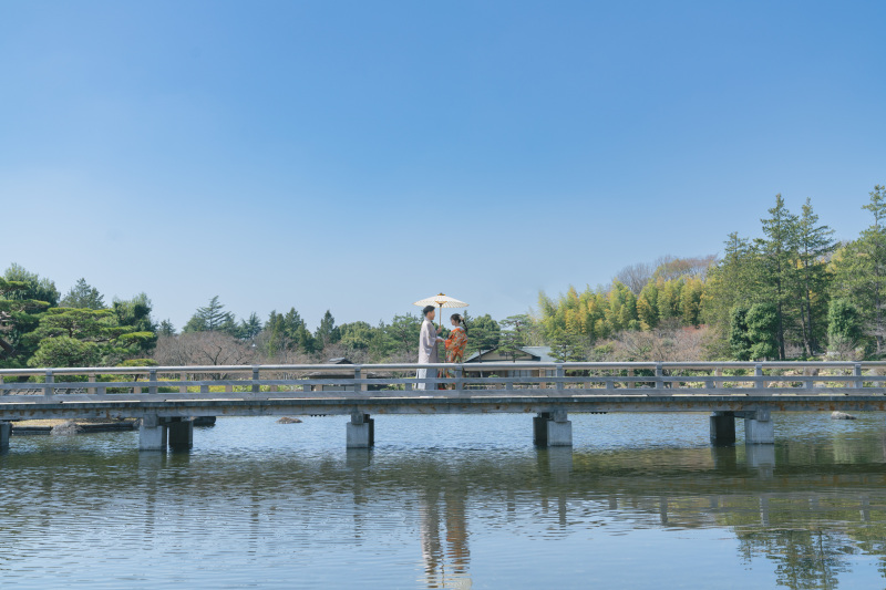 まずは日本庭園で